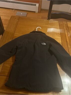 The North Face Men's Black Performance Softshell Jacket